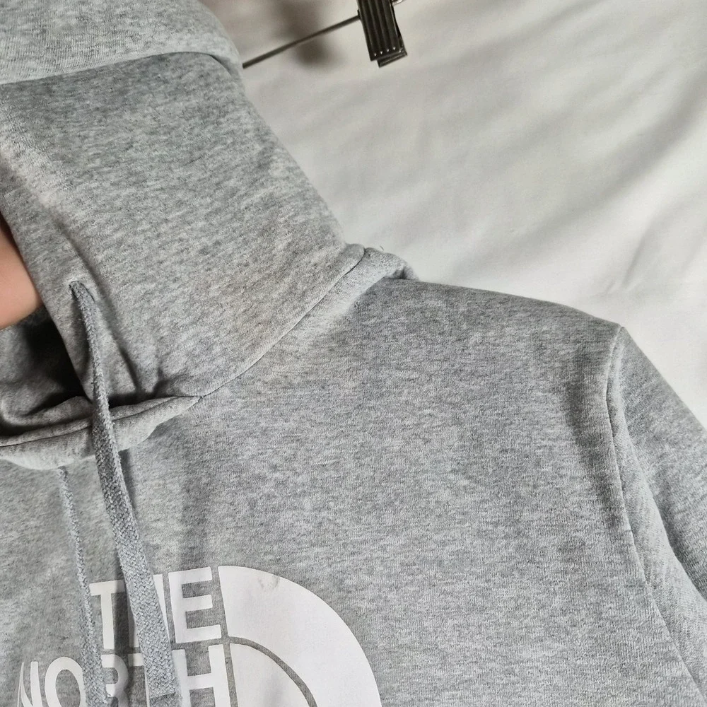 The North Face Gray Logo Pullover Hoodie Men's Medium Gray Fleece Sweatshirt